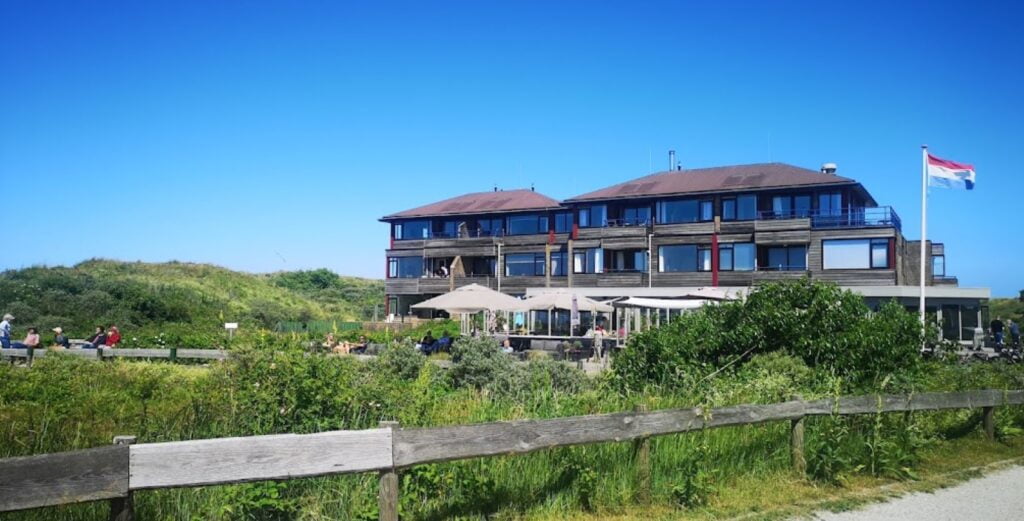 overnachten op schiermonnikg in hotel Noderstraun