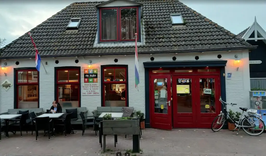 de halte schiermonnikoog