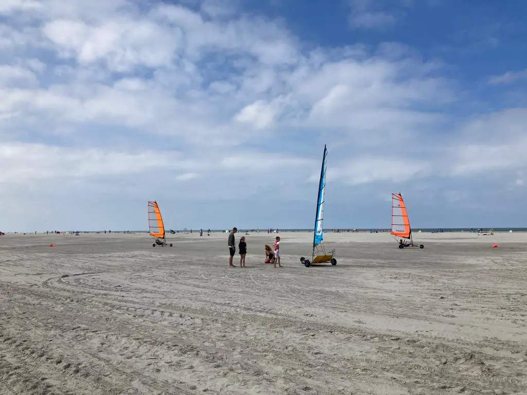 strandzeilen op schiermonnikoog strandzeilen op schiermonnikoog