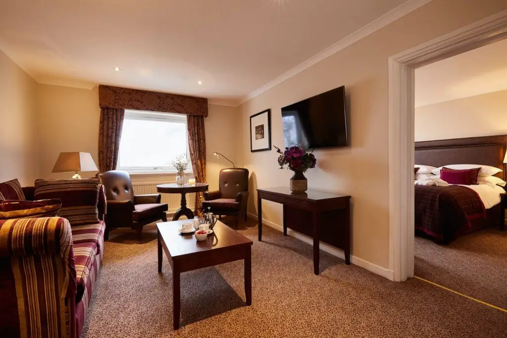 aviemore macdonald hotel family suite