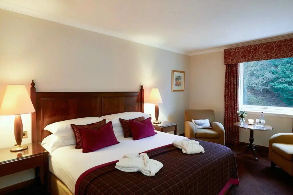 macdonald highlands hotel deluxe double room rent