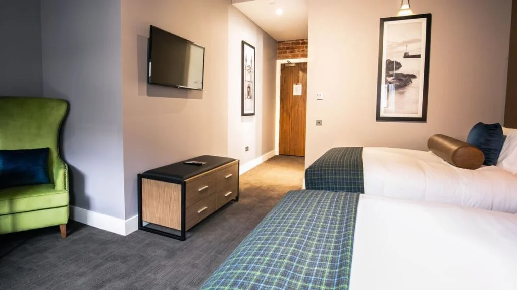 signature two double beds sandman signature hotel aberdeen