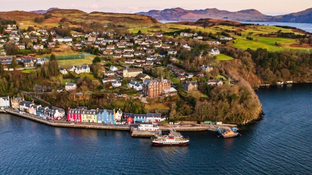 Tobermory isle of mull scotland