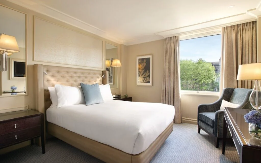 Queen Deluxe Room Queen Deluxe Room