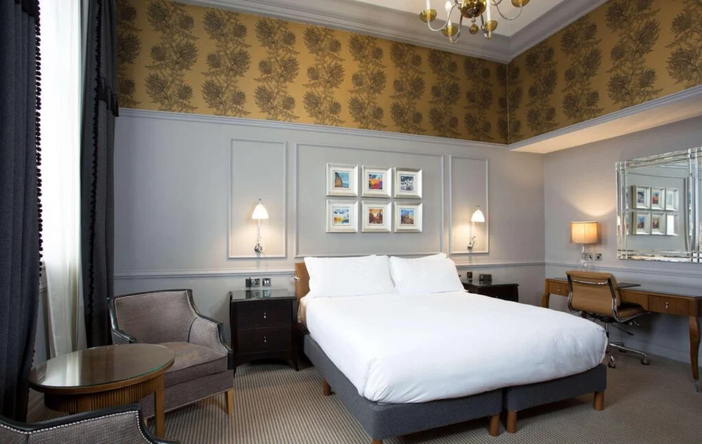 Queen premier room Queen premier room